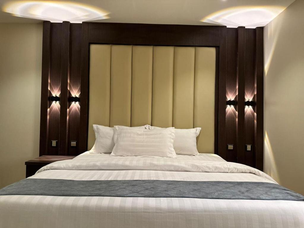 Makarim Palm Hotel Рабиг Экстерьер фото