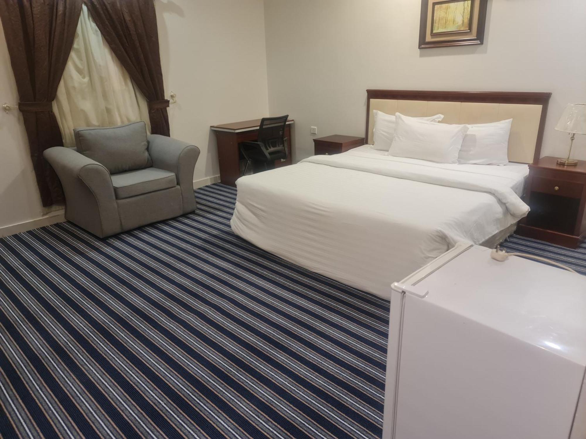 Makarim Palm Hotel Рабиг Экстерьер фото